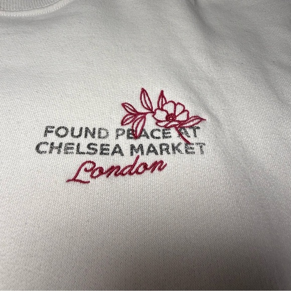 Women’s XS Hollister Crew Neck Sweatshirt Oversized PEACE London Market Plants - Picture 3 of 13